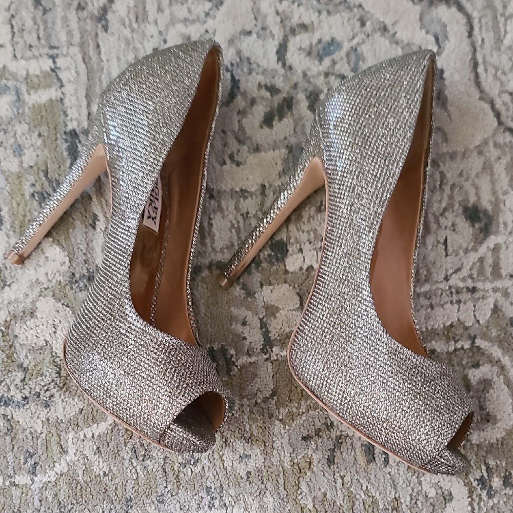 Badgley Mischka Glittering Silver Peep-Toe Heels